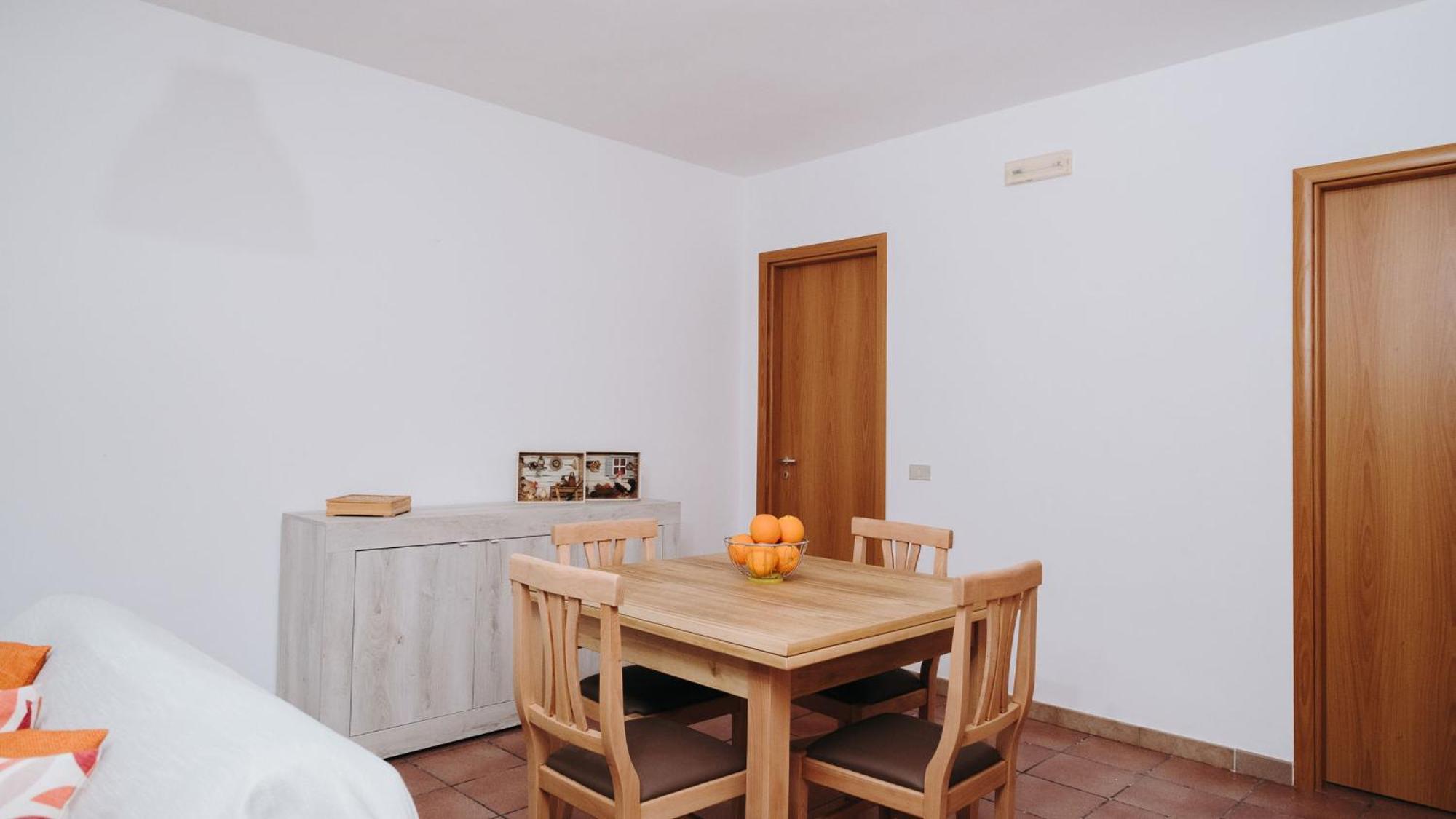 Belvedere House Country Mottola Esterno foto